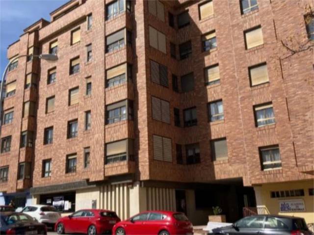 Piso en Venta en Ronda Eloy Sanz Villa, 8 en Polideportivos Asperon - Mariano Vicen