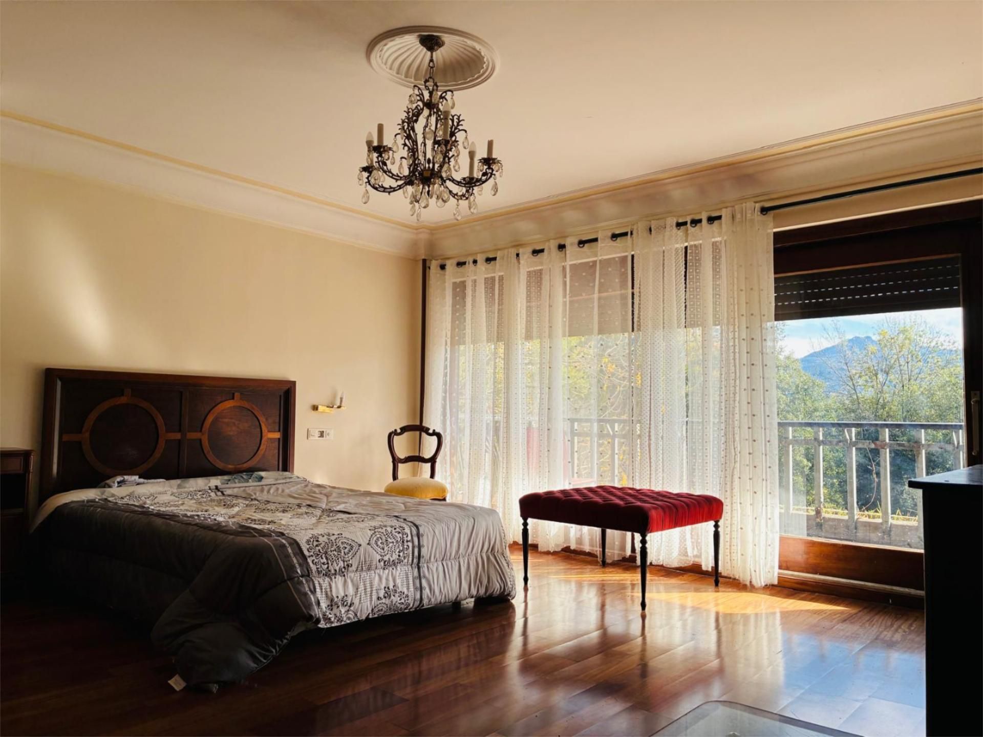 Bedroom of House or chalet to share in Hondarribia  with Heating, Private garden and Parquet flooring