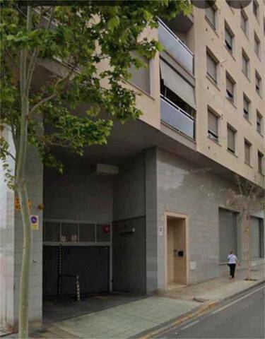 Garaje en Alquiler en Las Trescientas - San Francisco - Ciudad Vergel