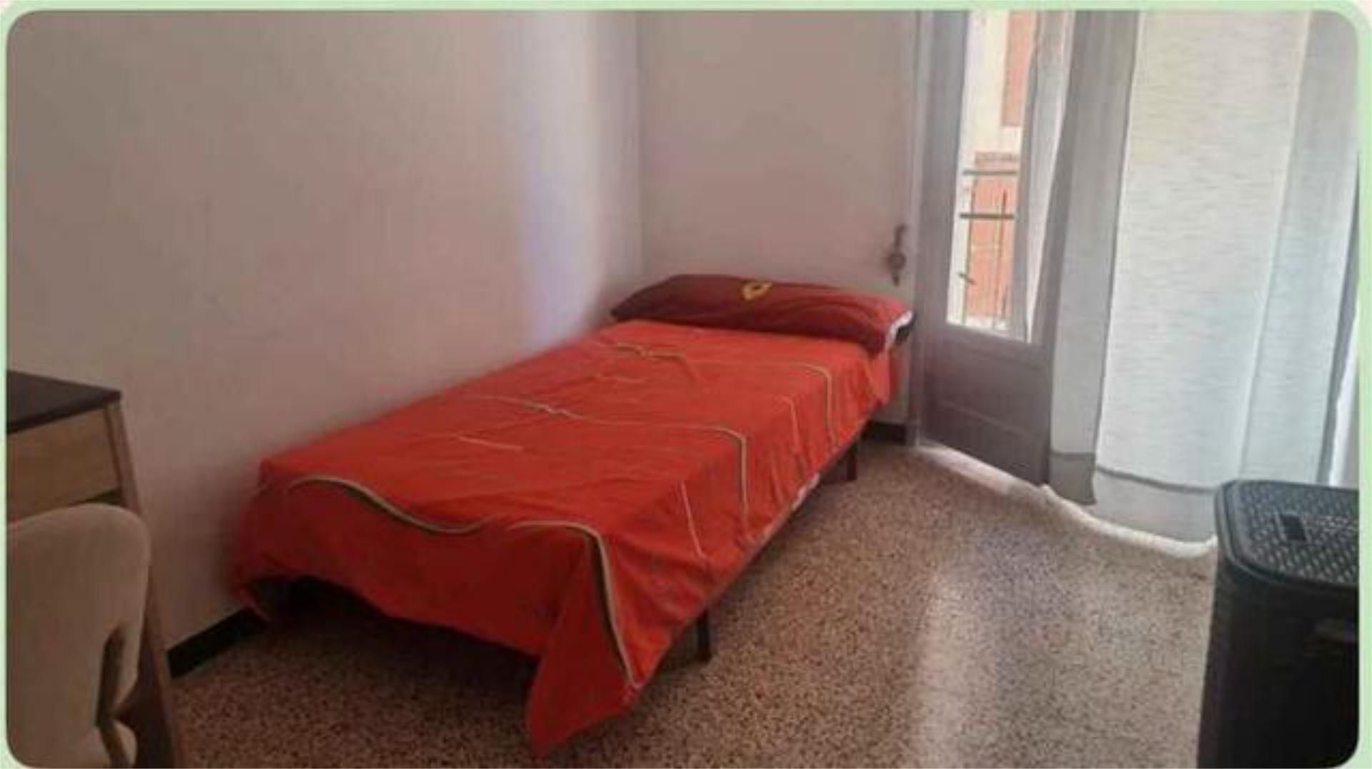 Bedroom of House or chalet to share in Elche / Elx  with Furnished