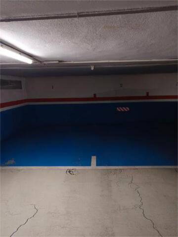 Garaje en Alquiler en Reyes Católicos