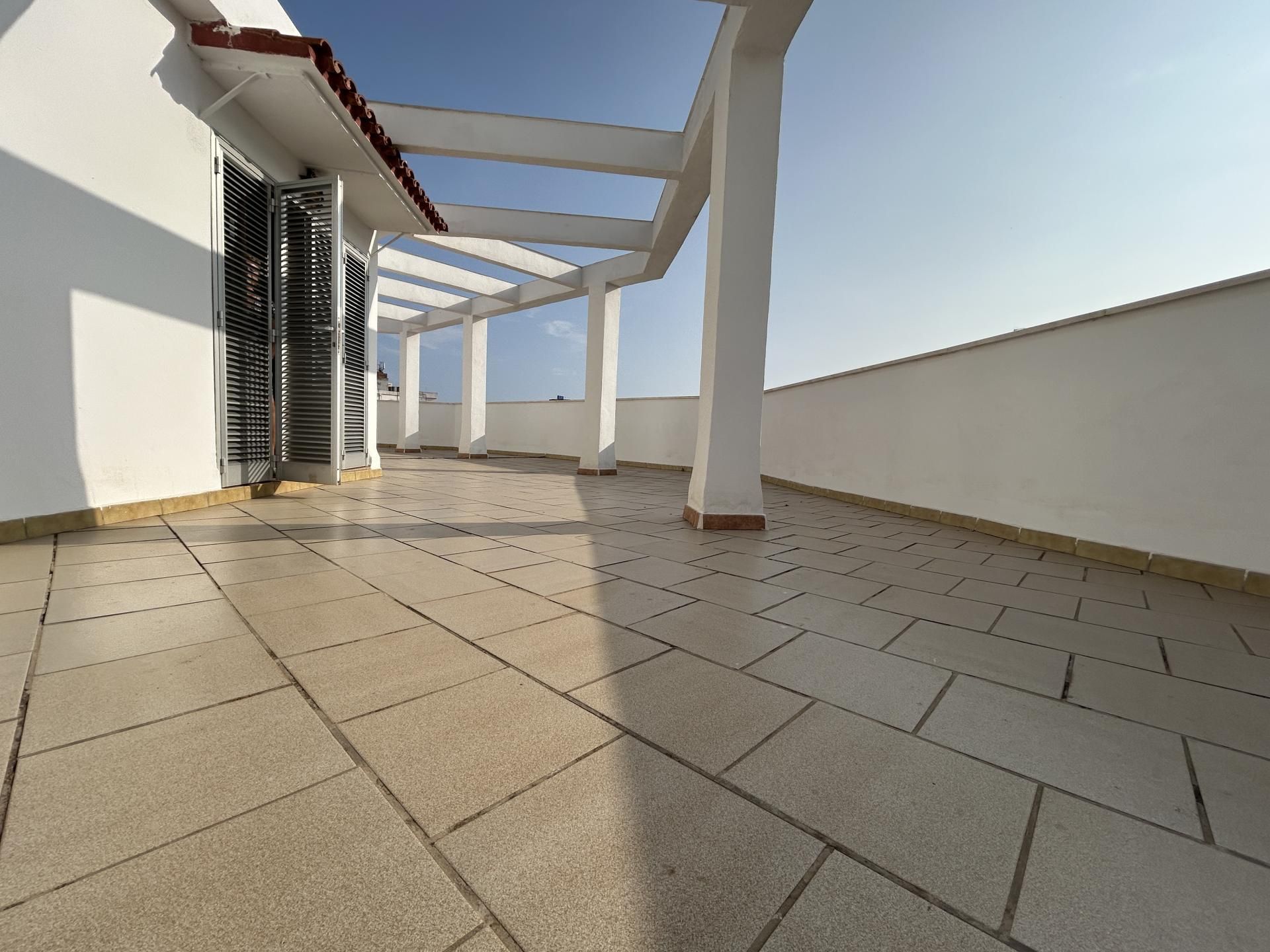 Attic for sale in Plaça Guillem Moragues, 4, Pere Garau Terrace of Attic for sale in  Palma de Mallorca  with Air Conditioner, Terrace and Balcony