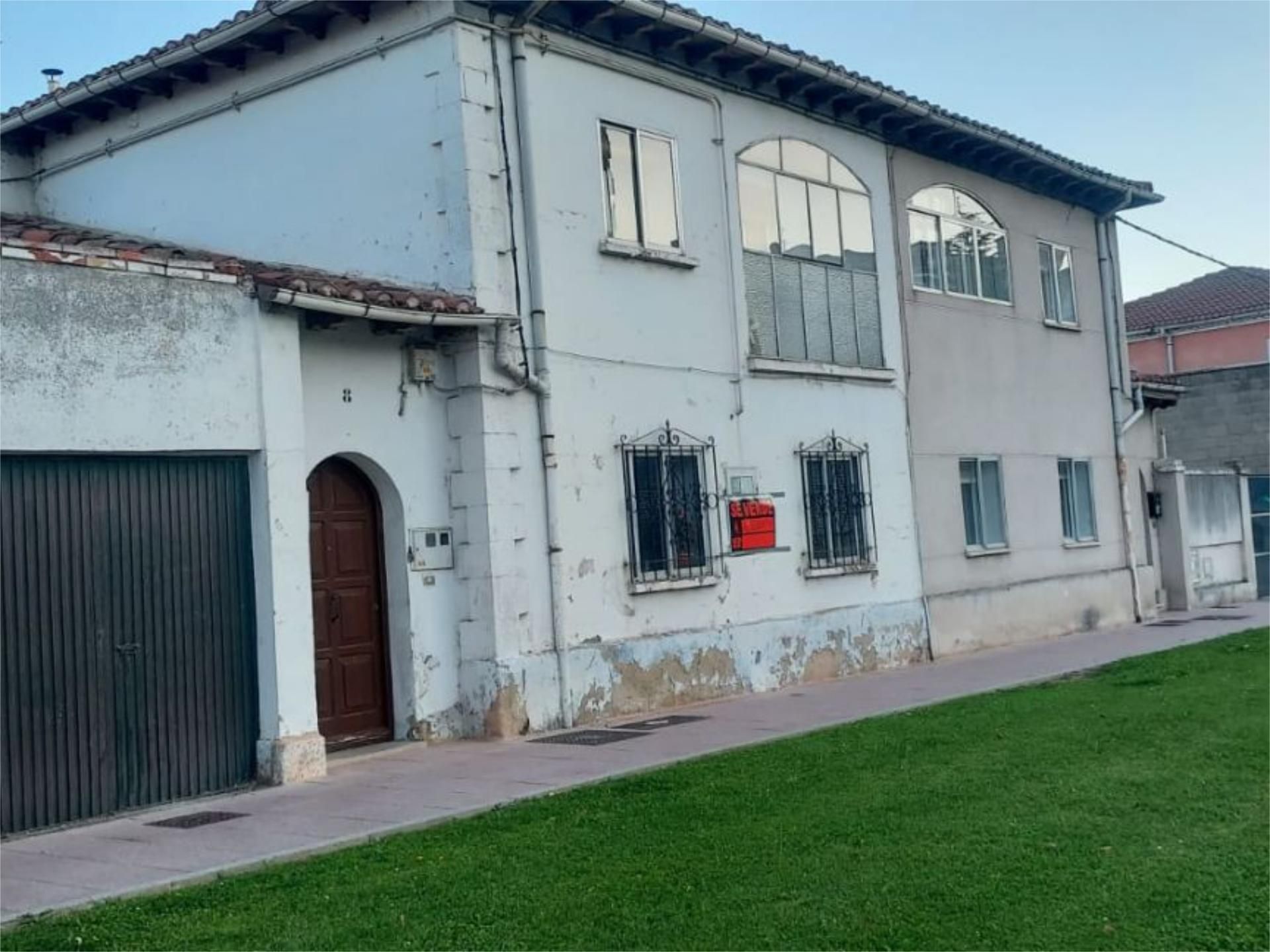 Casa o chalet en venta en Calle Pozanos, 8, Illera Vista exterior de Casa o chalet en venta en Burgos Capital con Calefacción y Jardín privado