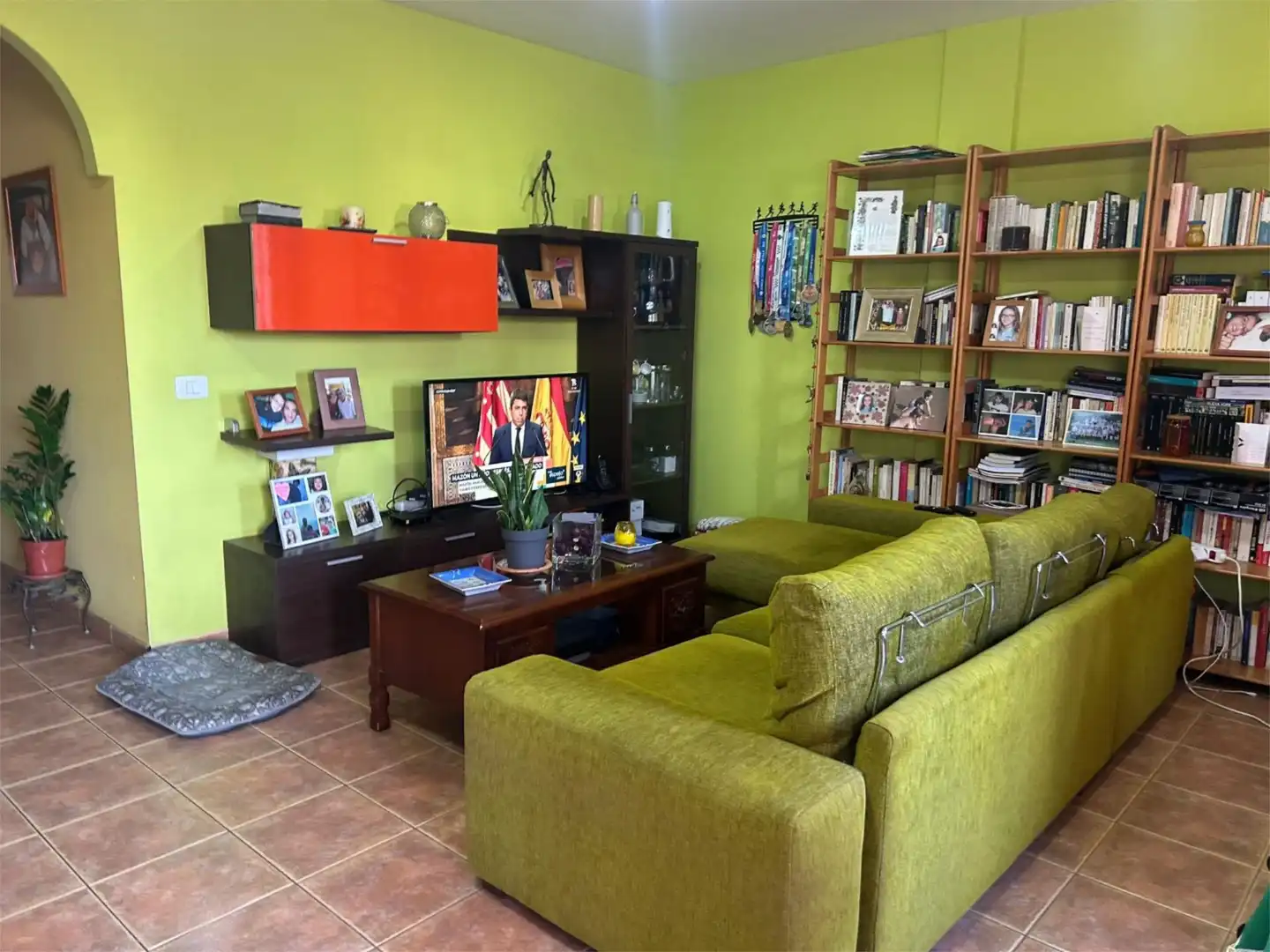 Piso en venta en Calle la Alhóndiga, Los Realejos pueblo Sala de estar de Piso en venta en Los Realejos con Terraza, Trastero y Amueblado