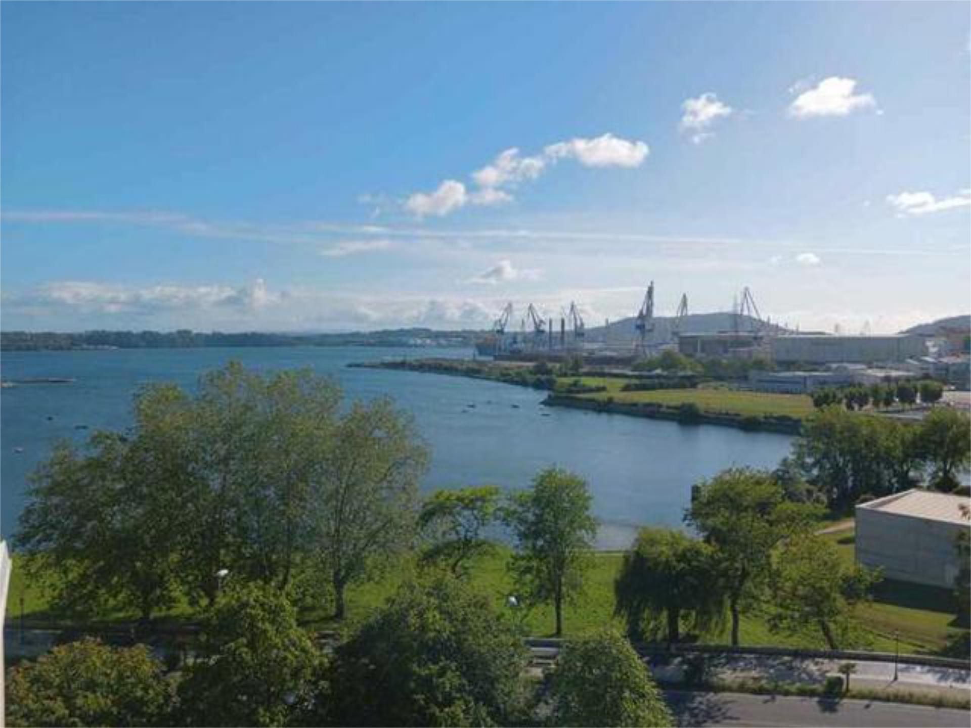 Exterior view of Flat to rent in Ferrol  with Heating and Furnished