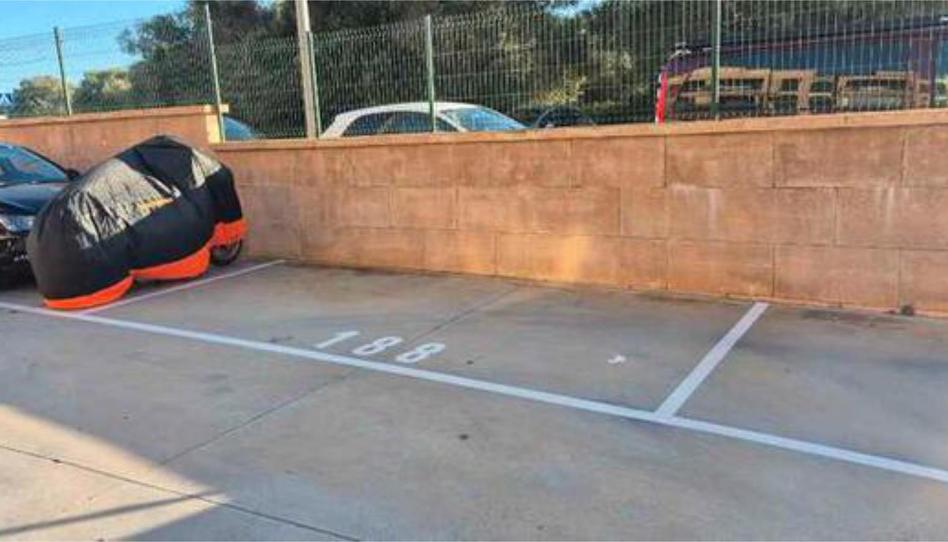 Garage to rent in Sa Torre, Illes Balears - image 1 Photo 1 of Garage to rent in Sa Torre, Illes Balears