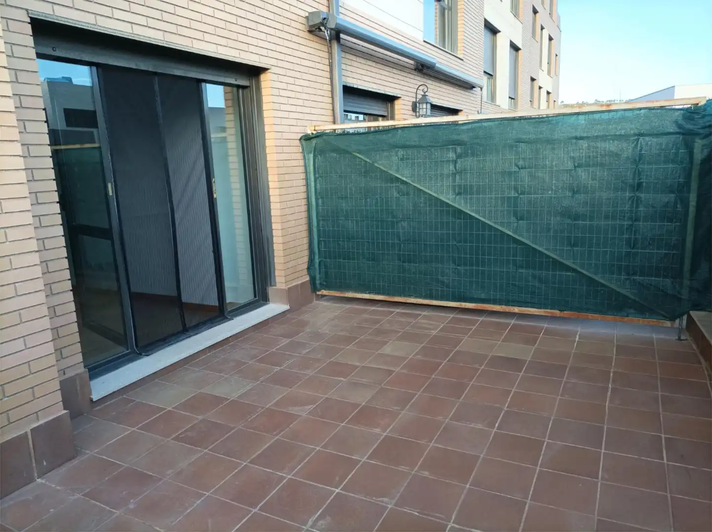 Piso en venta en Calle Laguna, 25, Cistérniga Terraza de Piso en venta en Cistérniga con Trastero, Horno y Lavadora