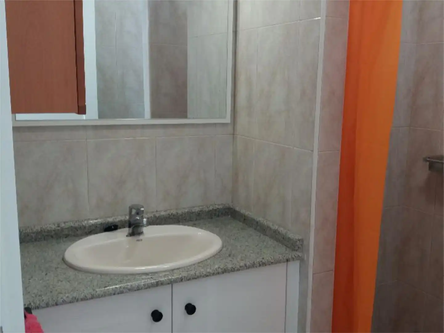 Wohnung zur Miete in Calle San Isidoro, 3, San Gregorio Badezimmer von Wohnung zur Miete in Telde mit Terrasse und Möbliert