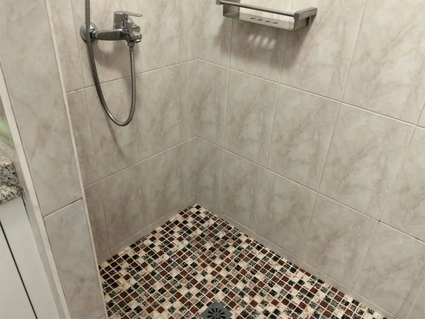 Wohnung zur Miete in Calle San Isidoro, 3, San Gregorio Badezimmer von Wohnung zur Miete in Telde mit Terrasse und Möbliert