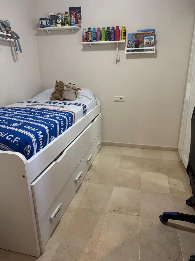 Dúplex en venda a Carrer Calle José Luis López-aranguren, 48, Jerez Norte - Montealto - Pozoalbero Dormitori de Dúplex en venda en Jerez de la Frontera amb Aire condicionat