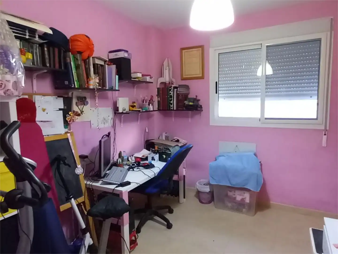 Piso en venta en Fabian Melchor Arrando, 2, La Llosa Habitación de Piso en venta en La Llosa con Aire acondicionado, Terraza y Piscina