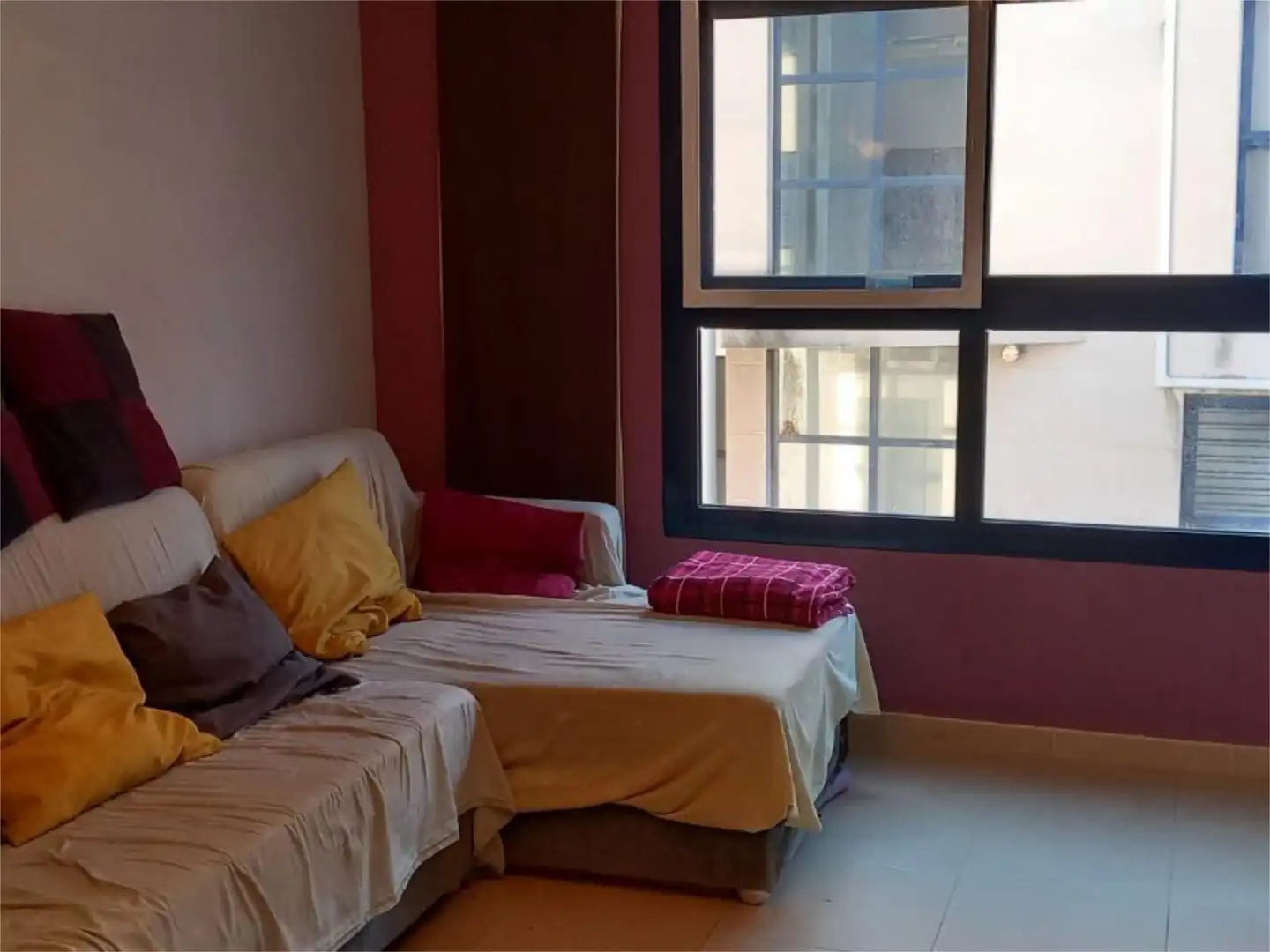 Piso en venta en Fabian Melchor Arrando, 2, La Llosa Habitación de Piso en venta en La Llosa con Aire acondicionado, Terraza y Piscina