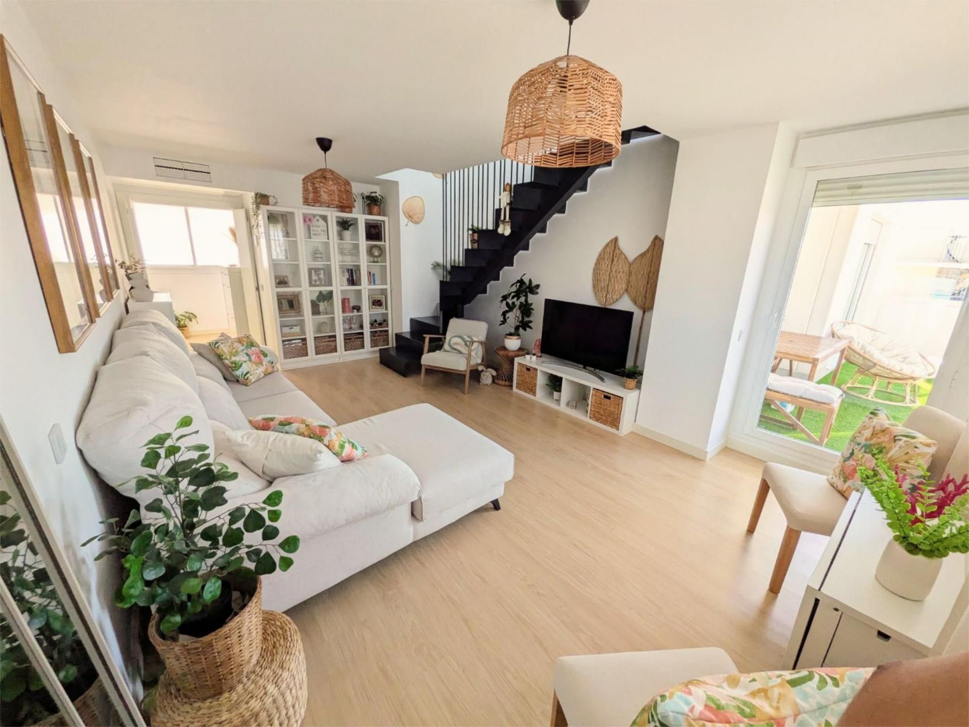 Flat for sale in Calle Policía Nacional, 1, Estepona Living room of Flat for sale in Estepona  with Air Conditioner, Terrace and Swimming Pool