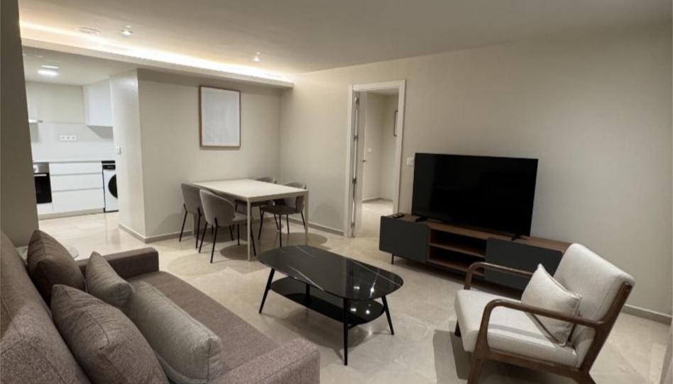 Piso de alquiler en Avenida Maisonnave, 27, Ensanche - Diputación, Alicante - imagen 1 Foto 1 de Piso de alquiler en Avenida Maisonnave, 27, Ensanche - Diputación, Alicante