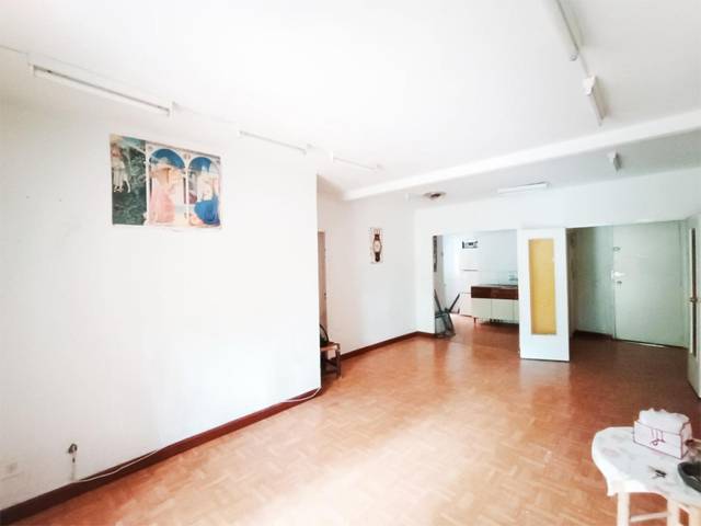 Piso en Venta en Calle Atenas, 21 en Veredillas