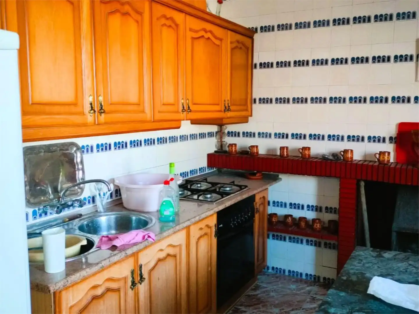 Casa adosada en venda a Carretera Villanueva, 14, Cazalilla Cuina de Casa adosada en venda en Cazalilla amb Terrassa, Moblat i Balcó