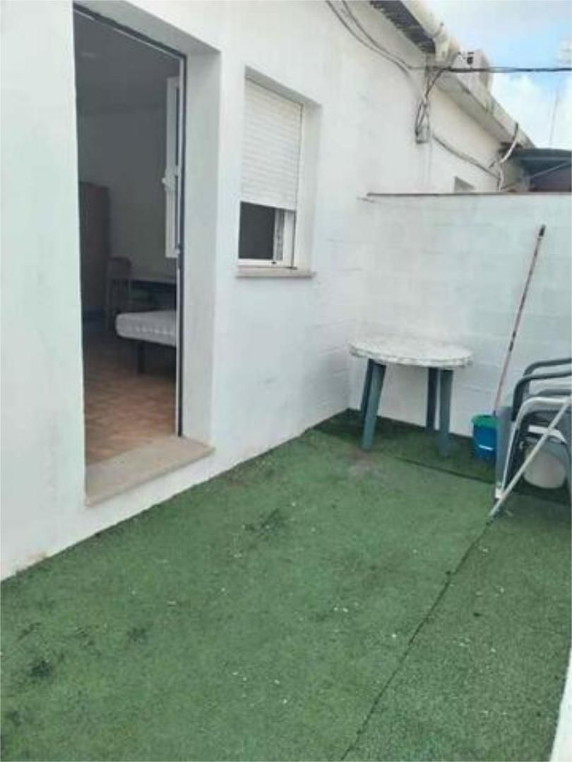 Estudi de lloguer a Bollullos de la Mitación Terrassa de Estudi de lloguer en Bollullos de la Mitación amb Moblat i Es permeten mascotes