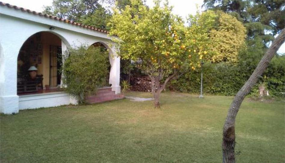 Casa adosada de alquiler en Valencina de la Concepción, Sevilla - imagen 1 Foto 1 de Casa adosada de alquiler en Valencina de la Concepción, Sevilla
