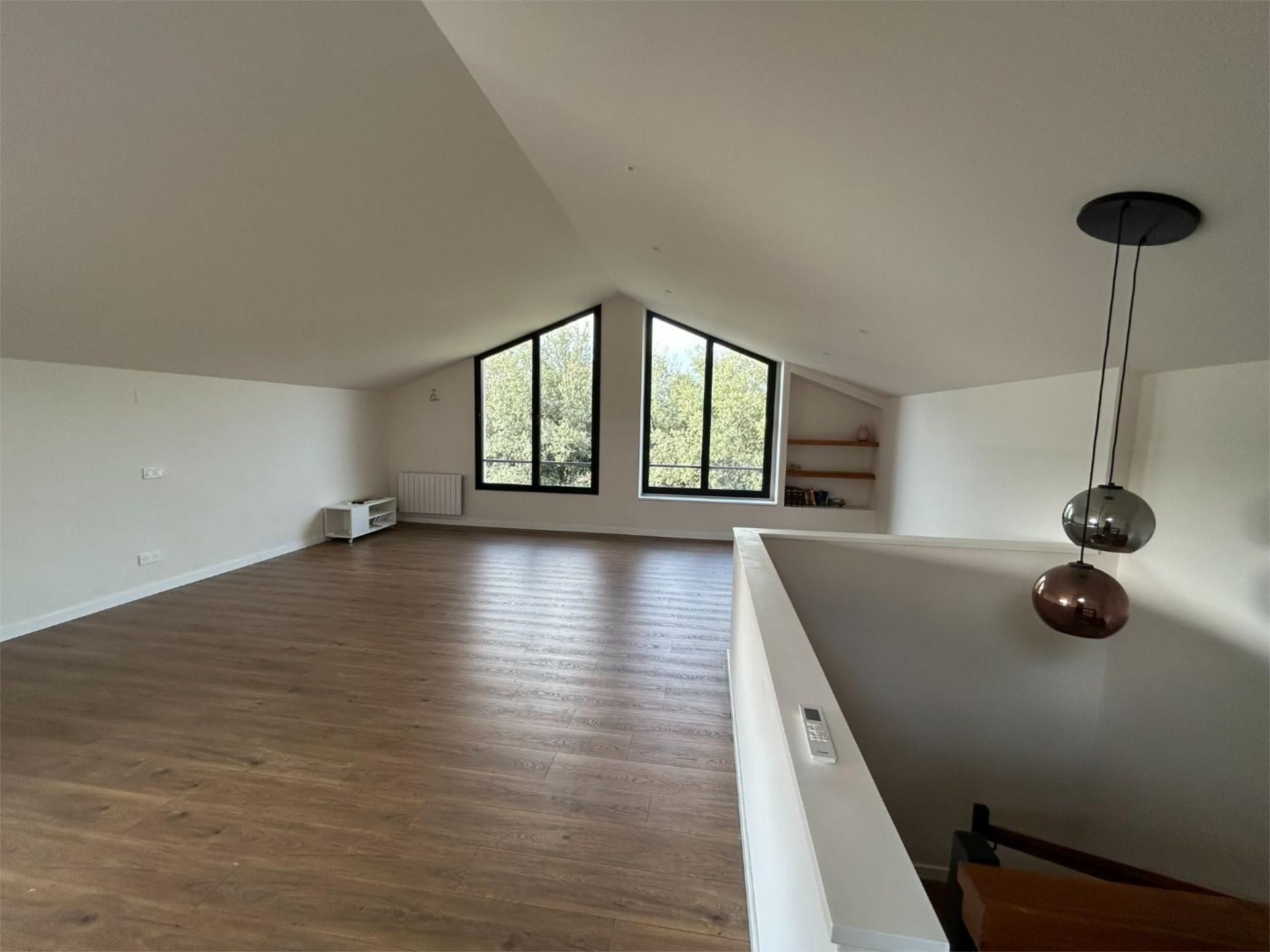 House or chalet for sale in Seva House or chalet for sale in Seva with Air Conditioner, Heating and Private garden