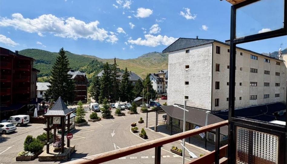 Pis en venda a Avenida de Huesca, 5, Sallent de Gállego, Huesca - imatge 1 Foto 1 de Pis en venda a Avenida de Huesca, 5, Sallent de Gállego, Huesca