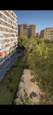 Piso en Venta en Calle de las Islas Cíes, 35 en Peñagrande