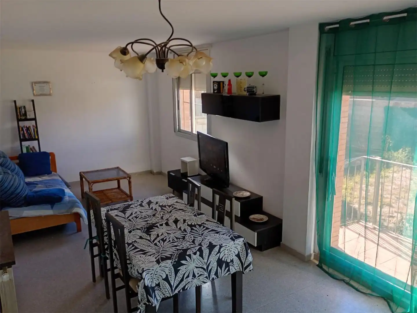 Piso en venta en Carrer Regne de València, 20, Montblanc Comedor de Piso en venta en Montblanc con Calefacción, Jardín privado y Terraza