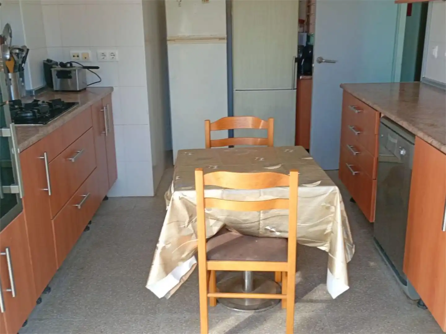Piso en venta en Carrer Regne de València, 20, Montblanc Cocina de Piso en venta en Montblanc con Calefacción, Jardín privado y Terraza
