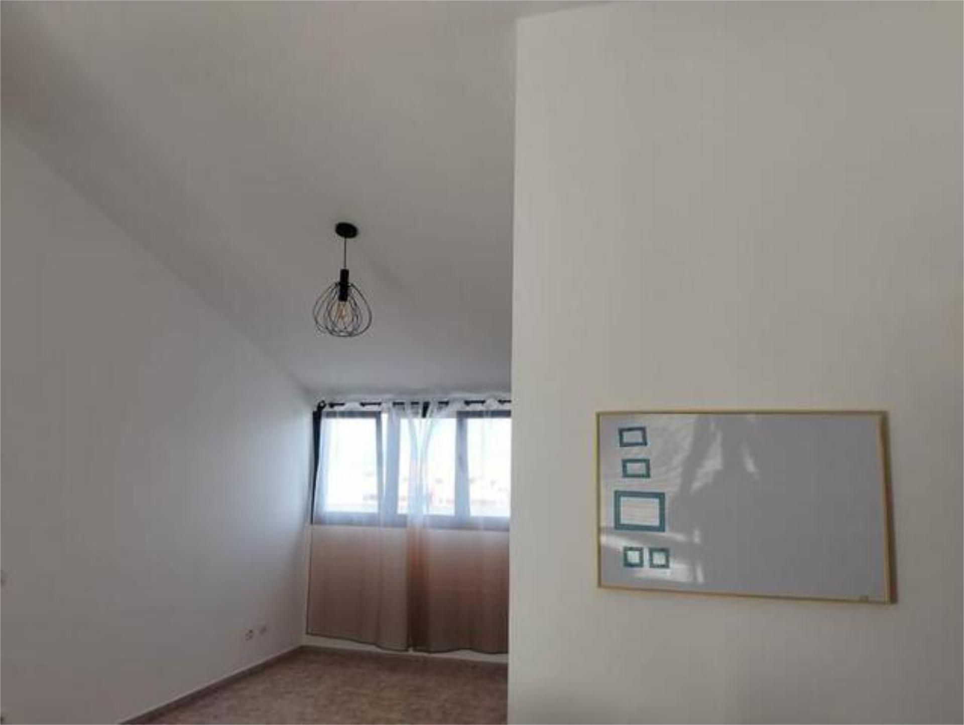 Attic to rent in Callejón del Castillo - El Calero - Las Huesas Attic to rent in Callejón del Castillo - El Calero - Las Huesas