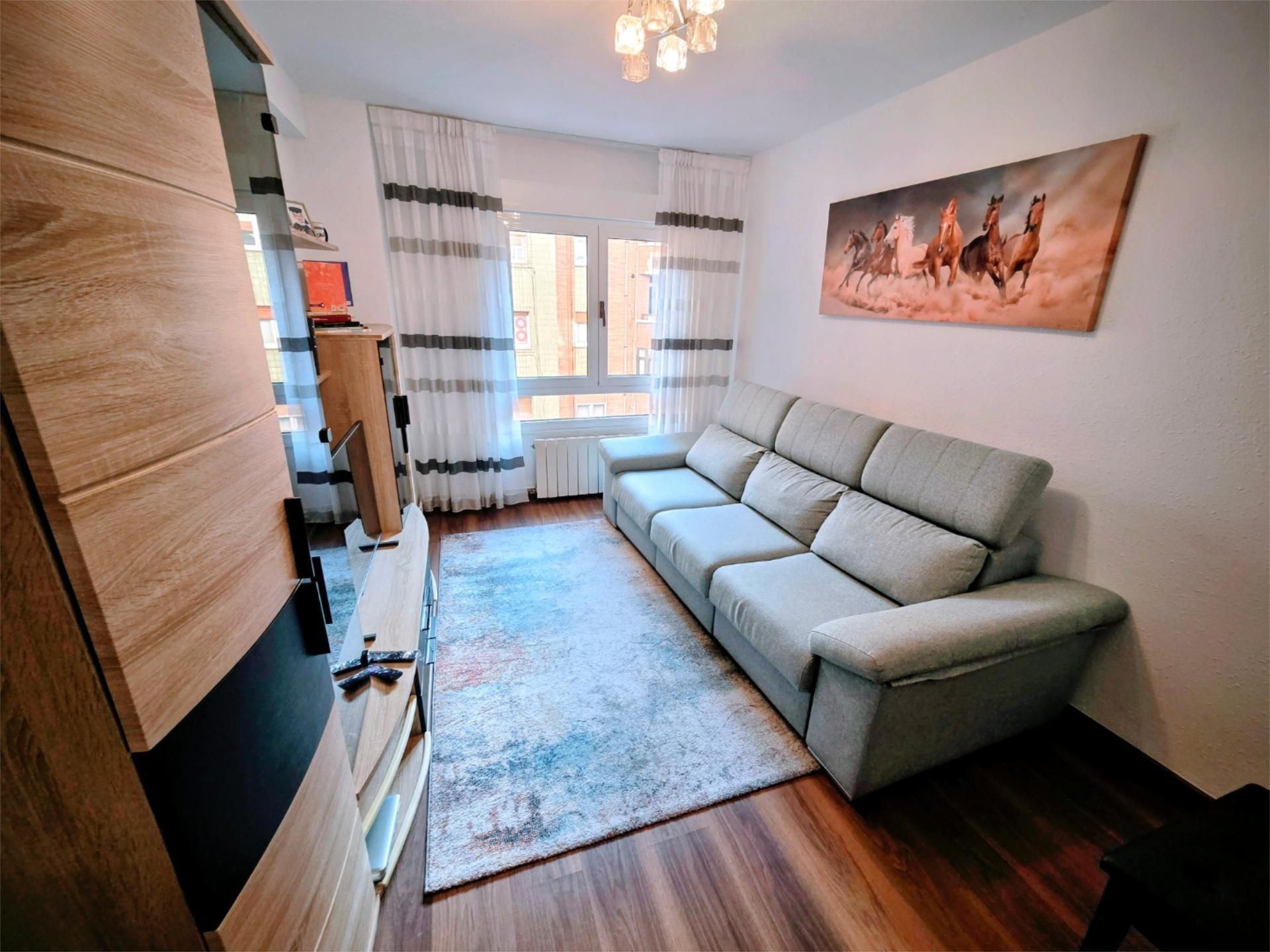 Flat for sale in Calle Emilio Tuya, 41, La Arena Living room of Flat for sale in Gijón