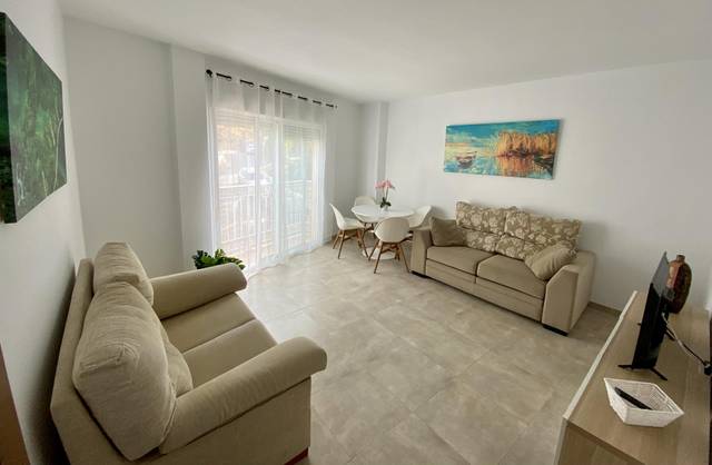 Piso en Alquiler en Calle Jazmin, 4A en Viator