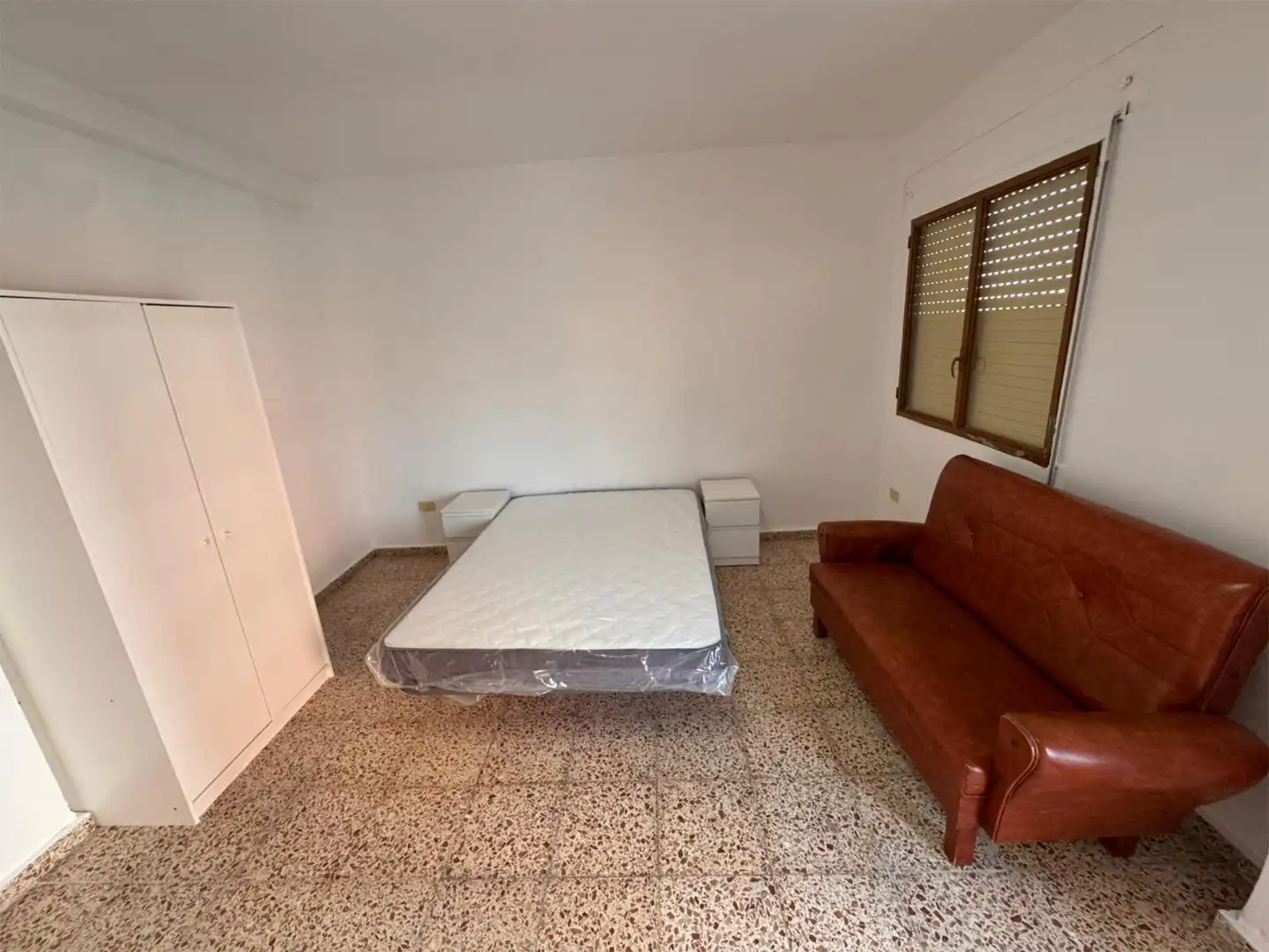 Bedroom of Flat for share in Molina de Segura  with Furnished and Balcony