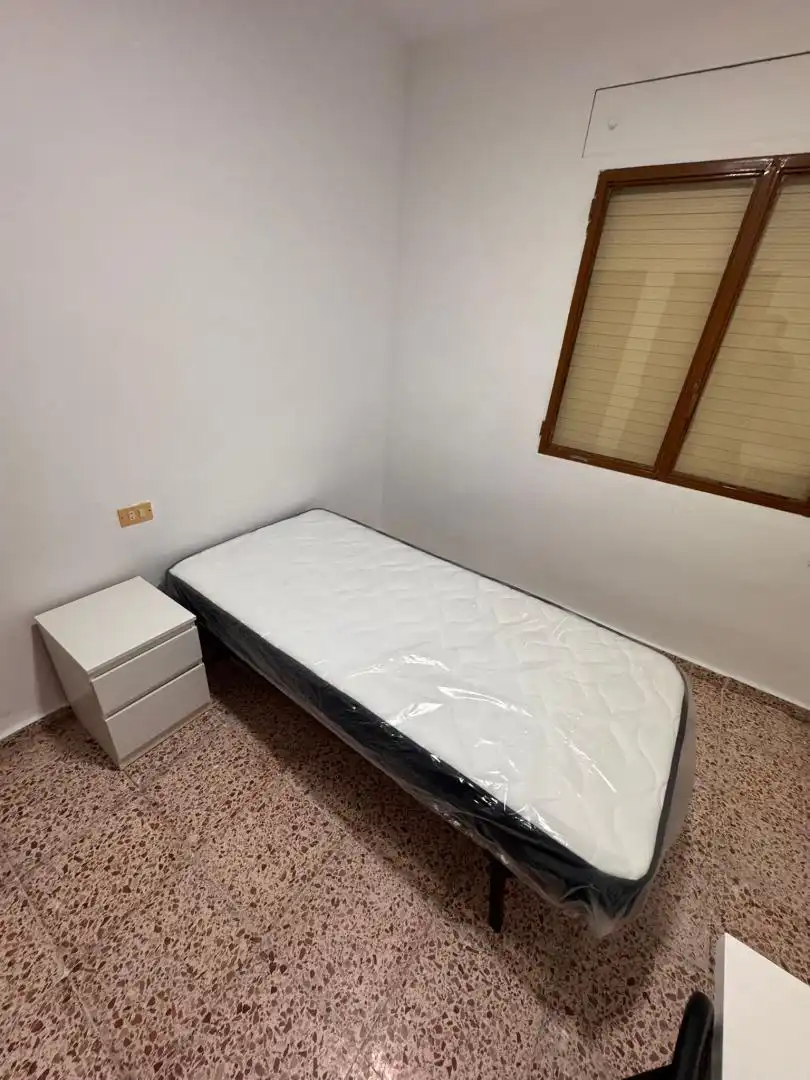 Bedroom of Flat for share in Molina de Segura  with Furnished and Balcony