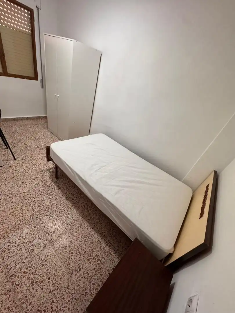 Bedroom of Flat for share in Molina de Segura  with Furnished and Balcony