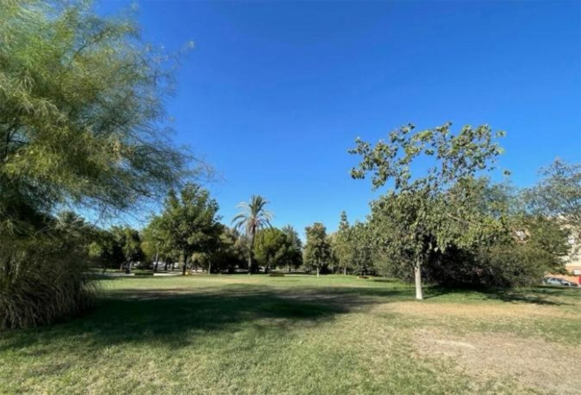 Flat for sale in Calle Mª Luisa Cobo Peña, 15, Puertas del sur - Guadabajaque Exterior view of Flat for sale in Jerez de la Frontera  with Air Conditioner