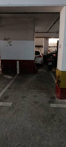 Garaje en Alquiler en Calle Santa María de Ordás, 13 en Cruz Roja