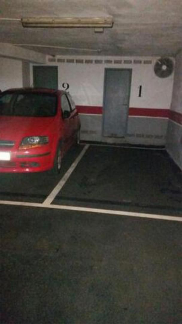 Parking of Box room to rent in Oviedo 