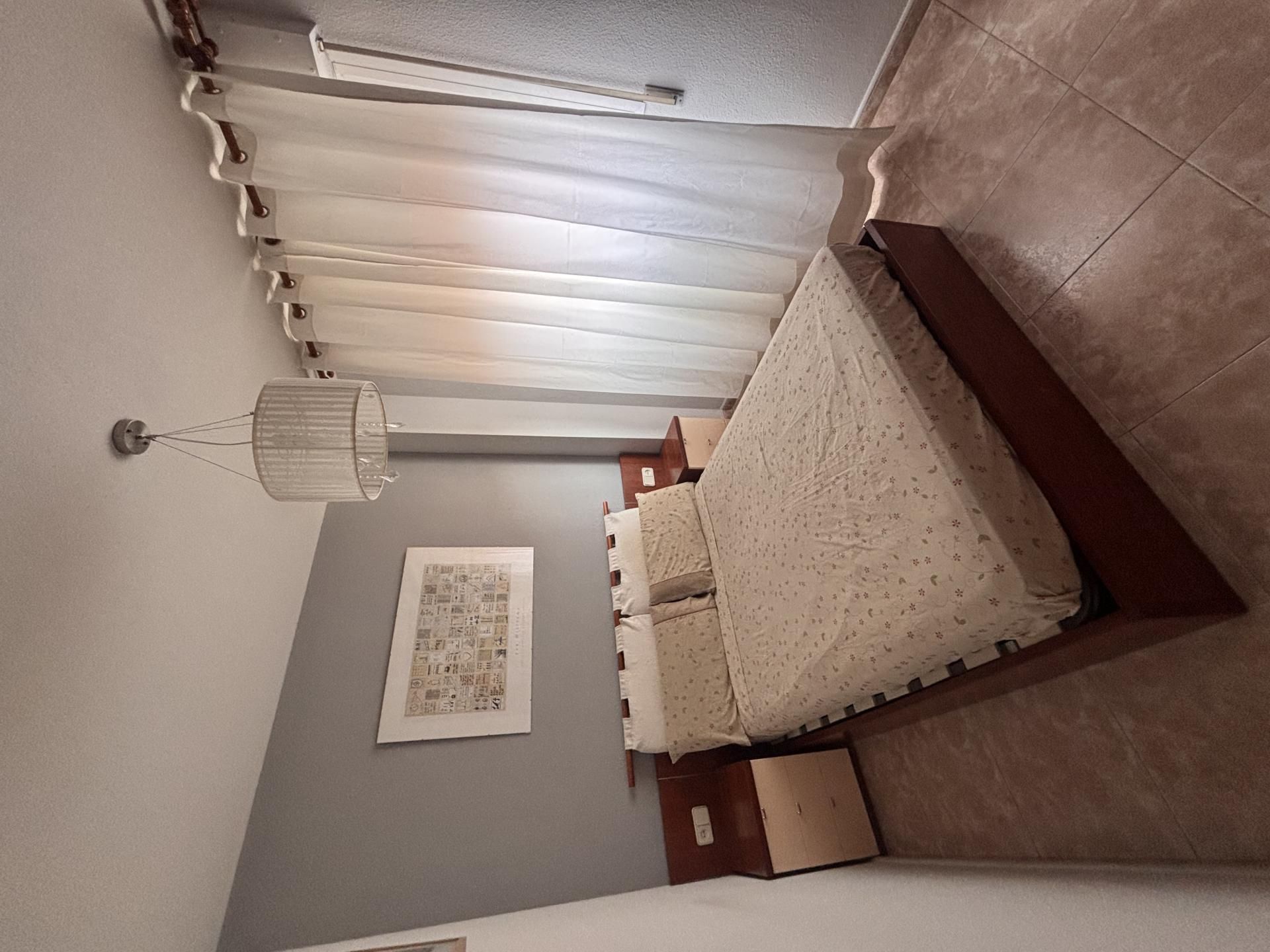 Piso de alquiler en Calle Ferrocarril, 50, Santa Bárbara Habitación de Piso de alquiler en Toledo Capital con Calefacción y Amueblado