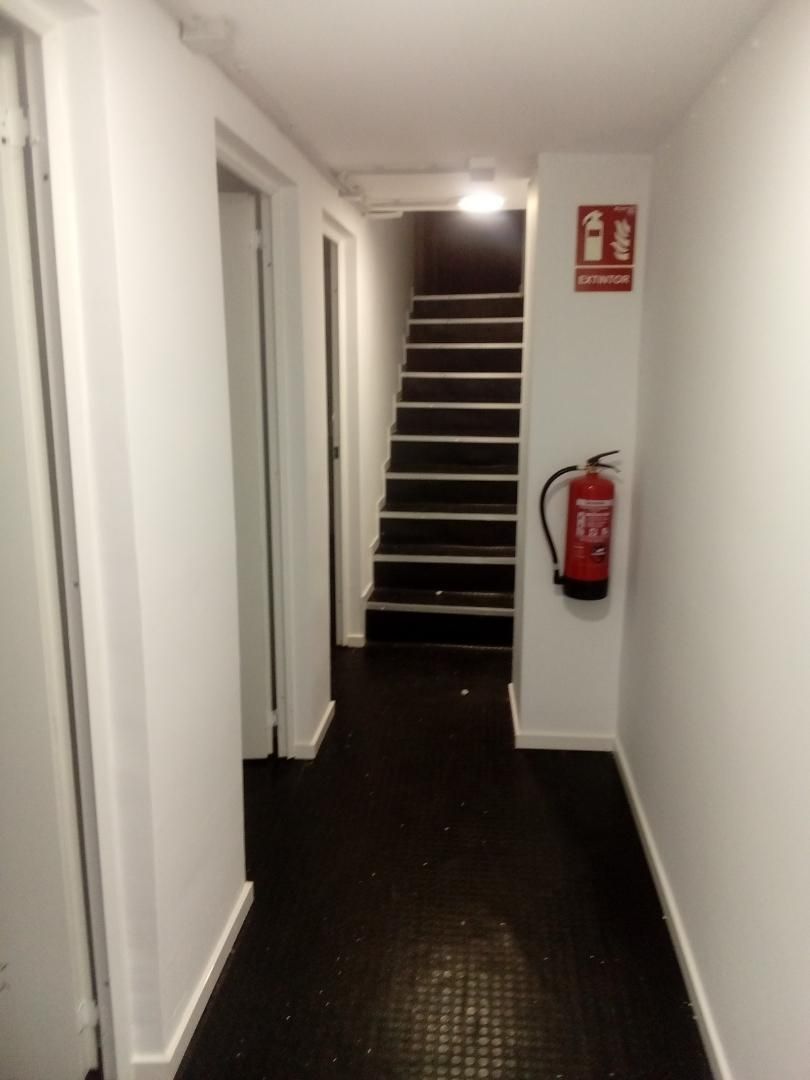 Traster de lloguer en  Granada Capital