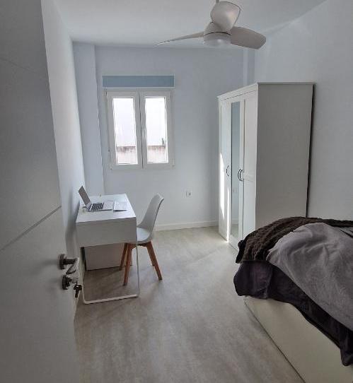 Flat to share in Calle Socorro, 5, San Julián, Sevilla - image 1 Photo 1 of Flat to share in Calle Socorro, 5, San Julián, Sevilla