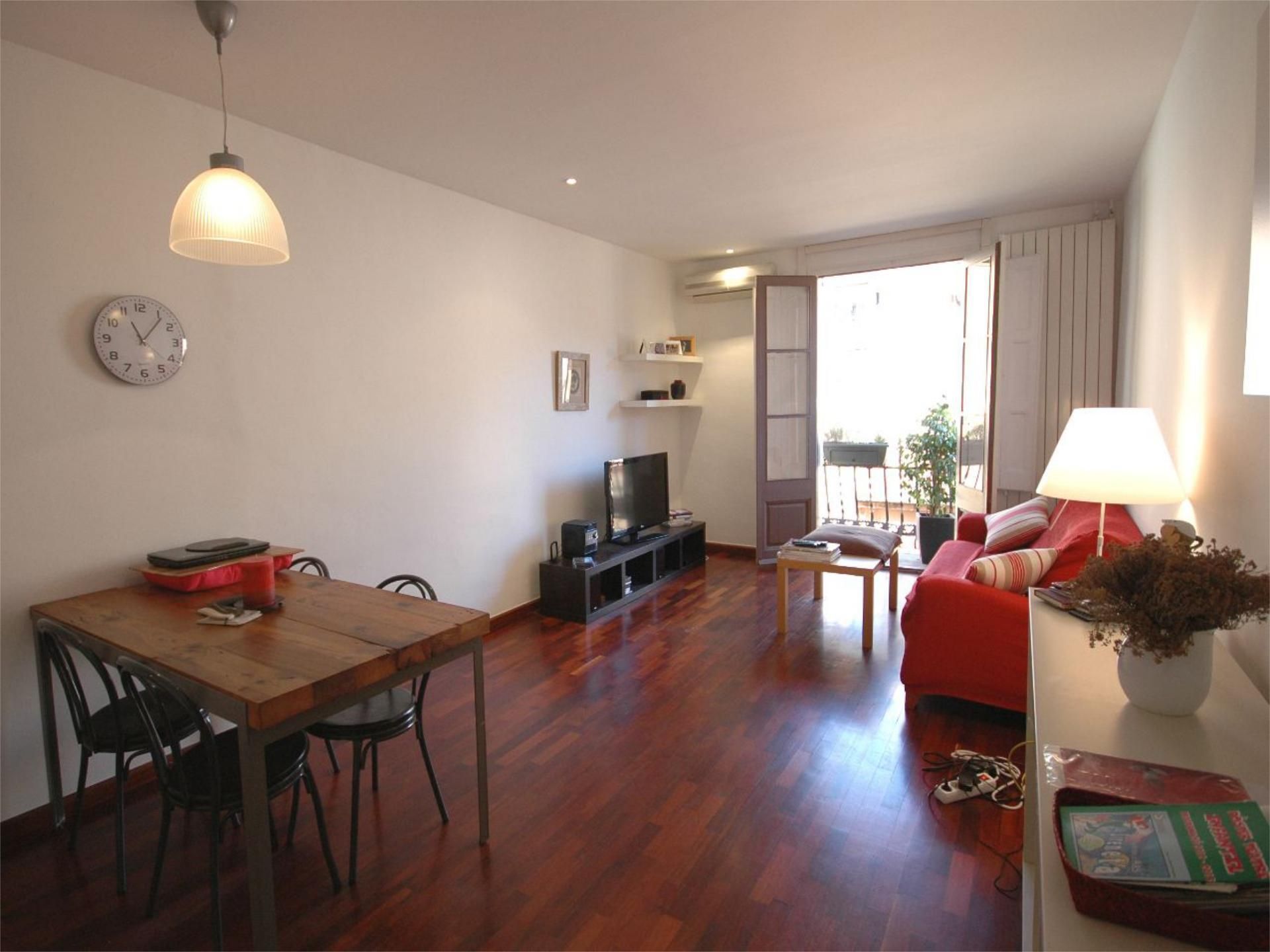 Living room of Flat for sale in  Barcelona Capital  with Air Conditioner and Balcony