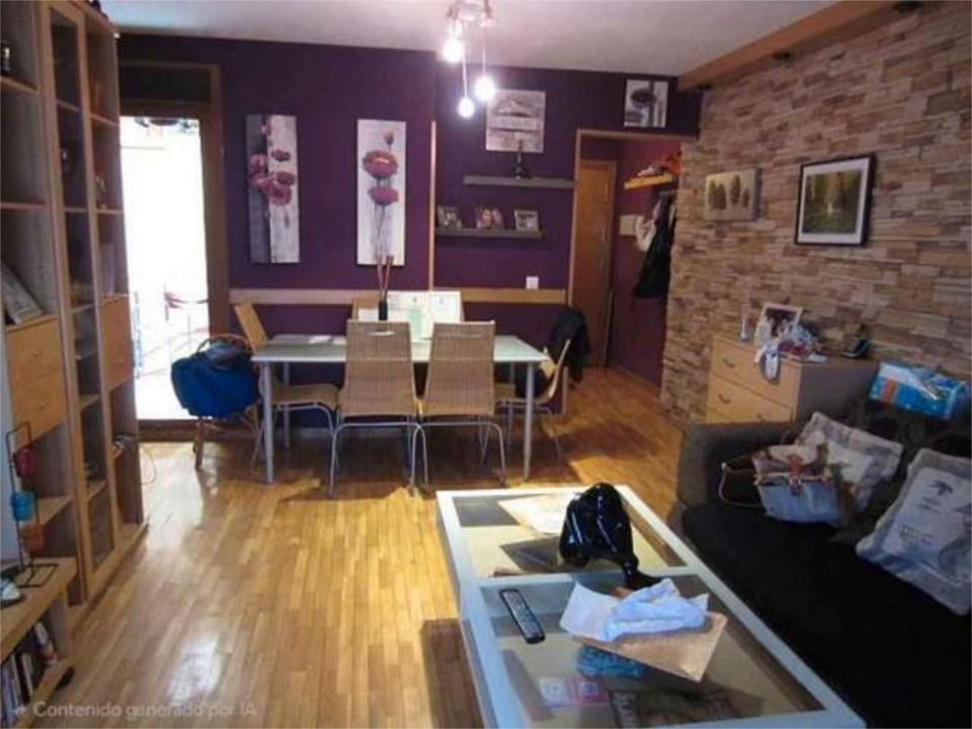 Menjador de Pis en venda en Meco amb Calefacció, Terrassa i Moblat