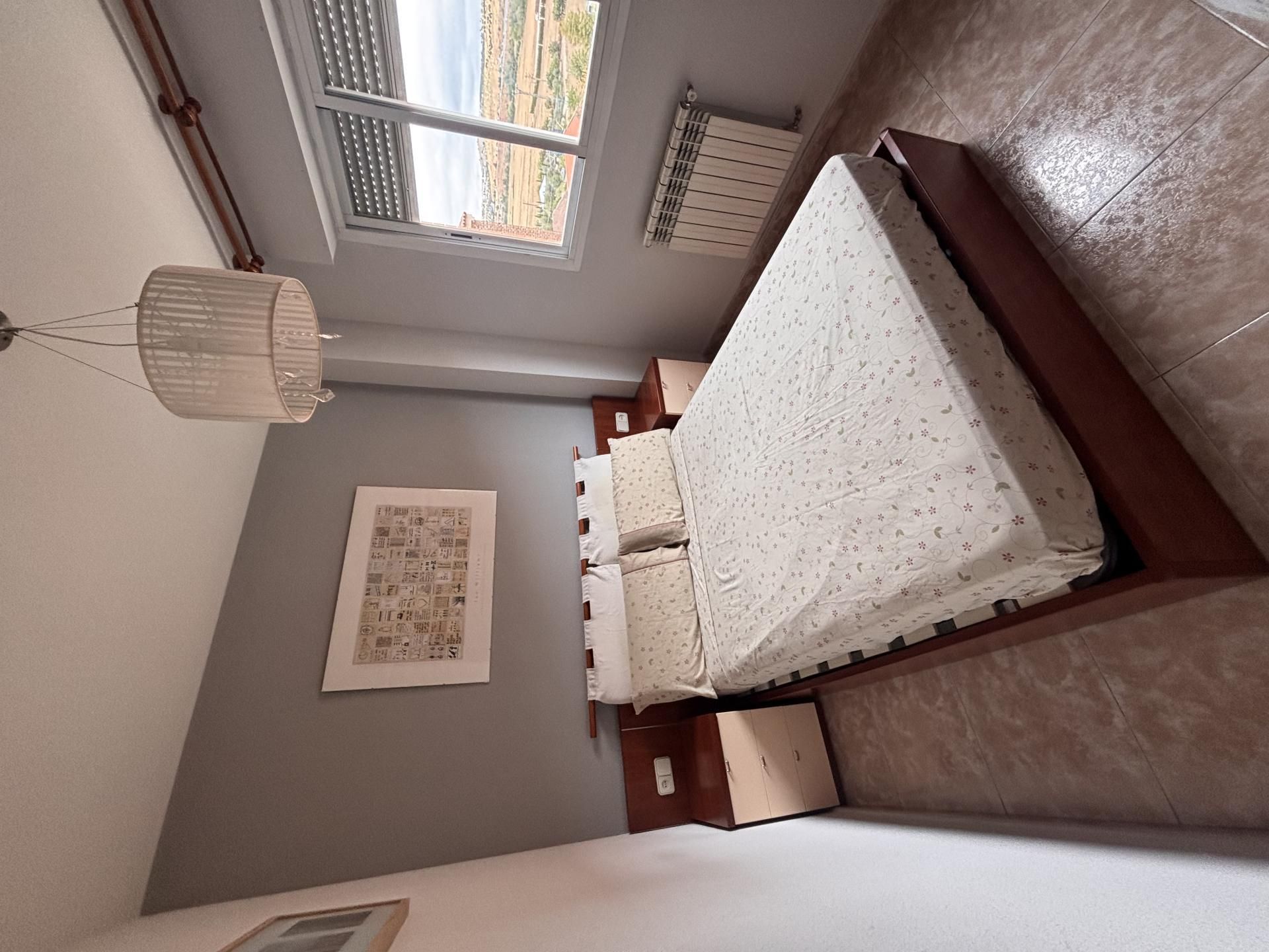 Bedroom of Flat to rent in  Toledo Capital