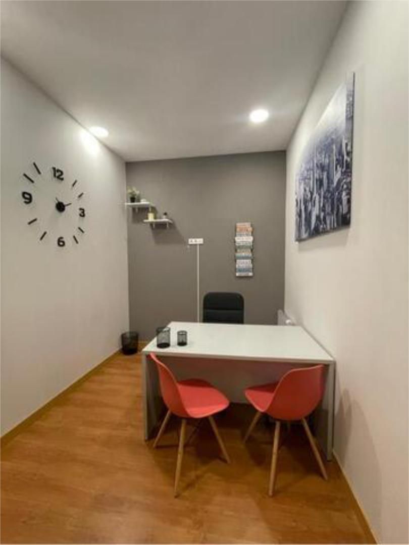 Oficina de alquiler en Valdemoro