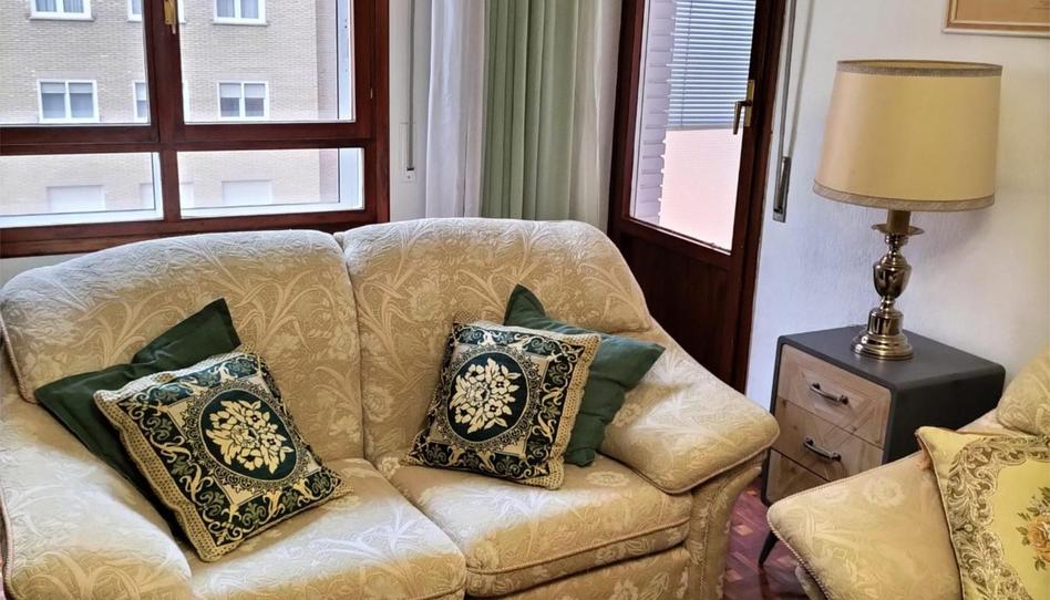 Photo 1 of Flat to rent in Calle Ana Lopidana, 4, Los Vadillos - R. Sanitaria - Pozanos, Burgos