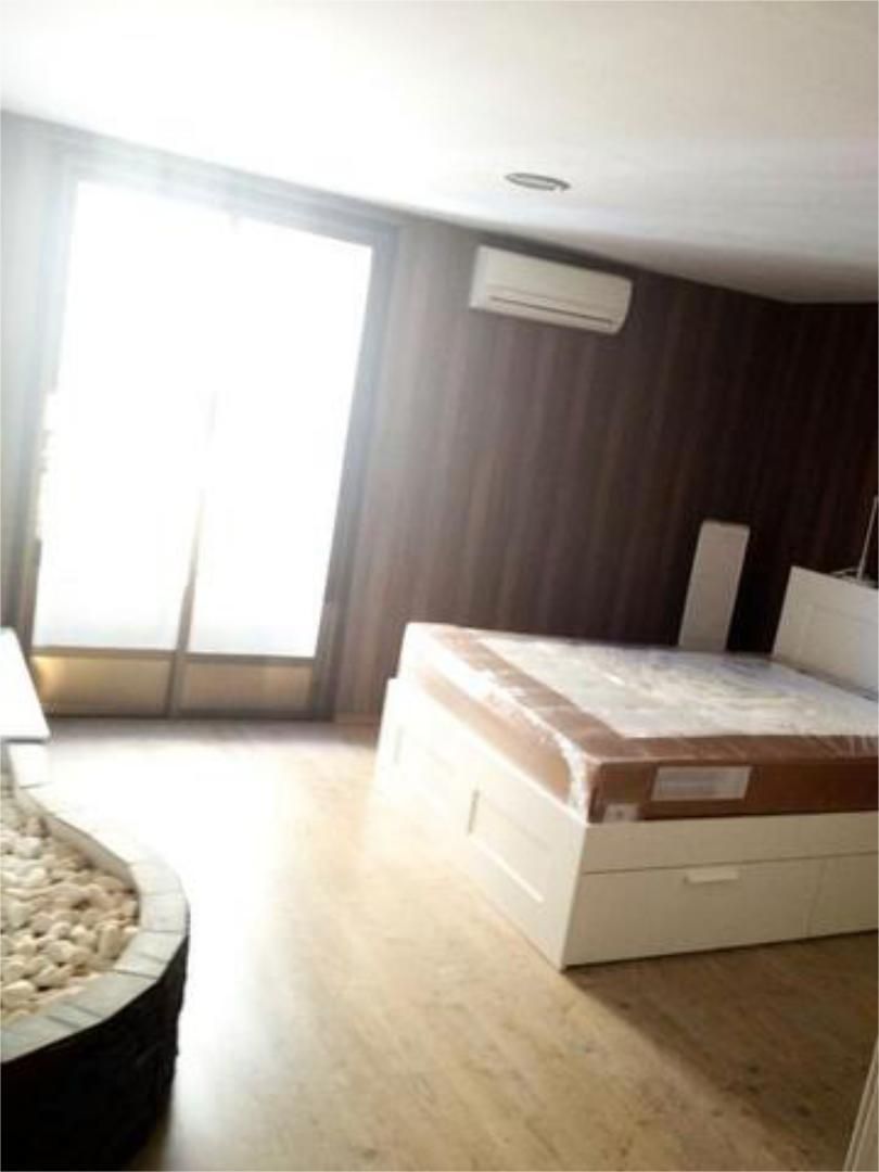 Habitación de Apartamento de alquiler en Plasencia con Terraza