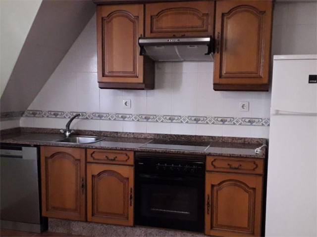 Piso en Alquiler en Rúa de Paio Gómez Chariño, 5 en Rianxo