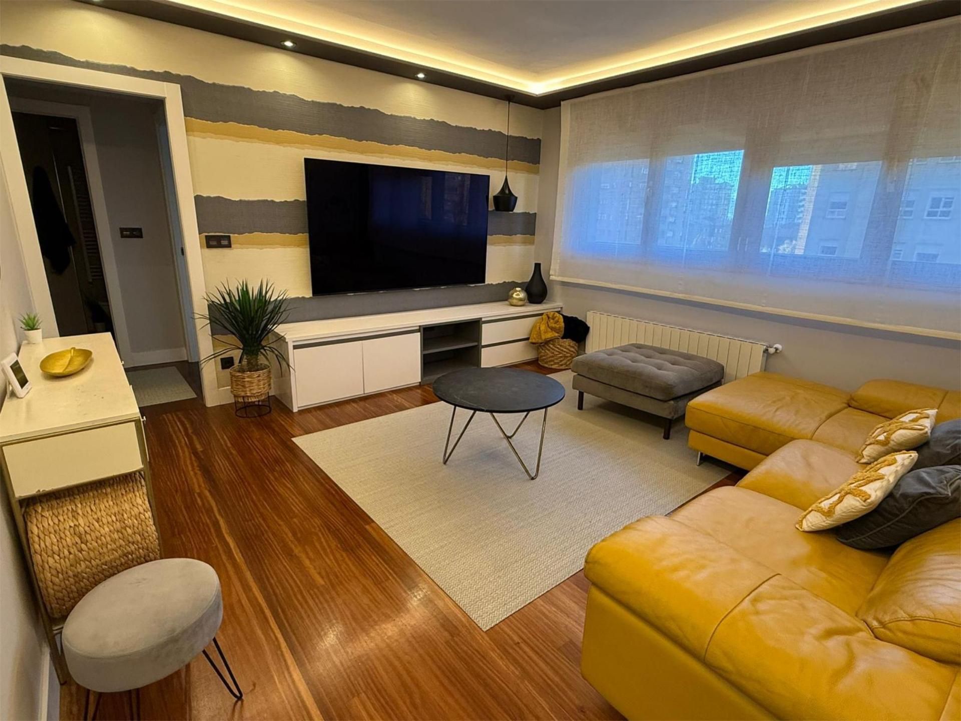 Sala d'estar de Pis en venda en Bilbao 