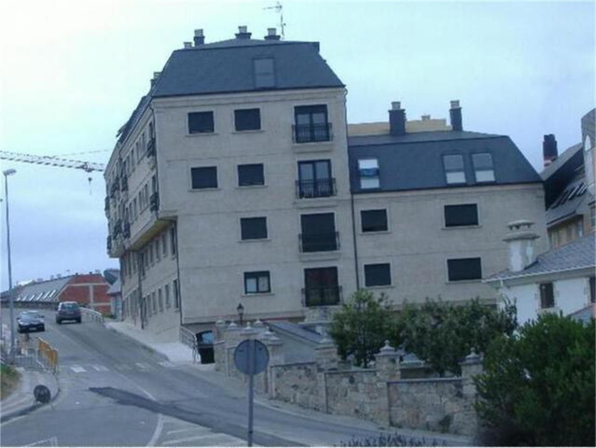 Vista exterior de Apartamento en venta en Cervo con Calefacción, Trastero y Amueblado