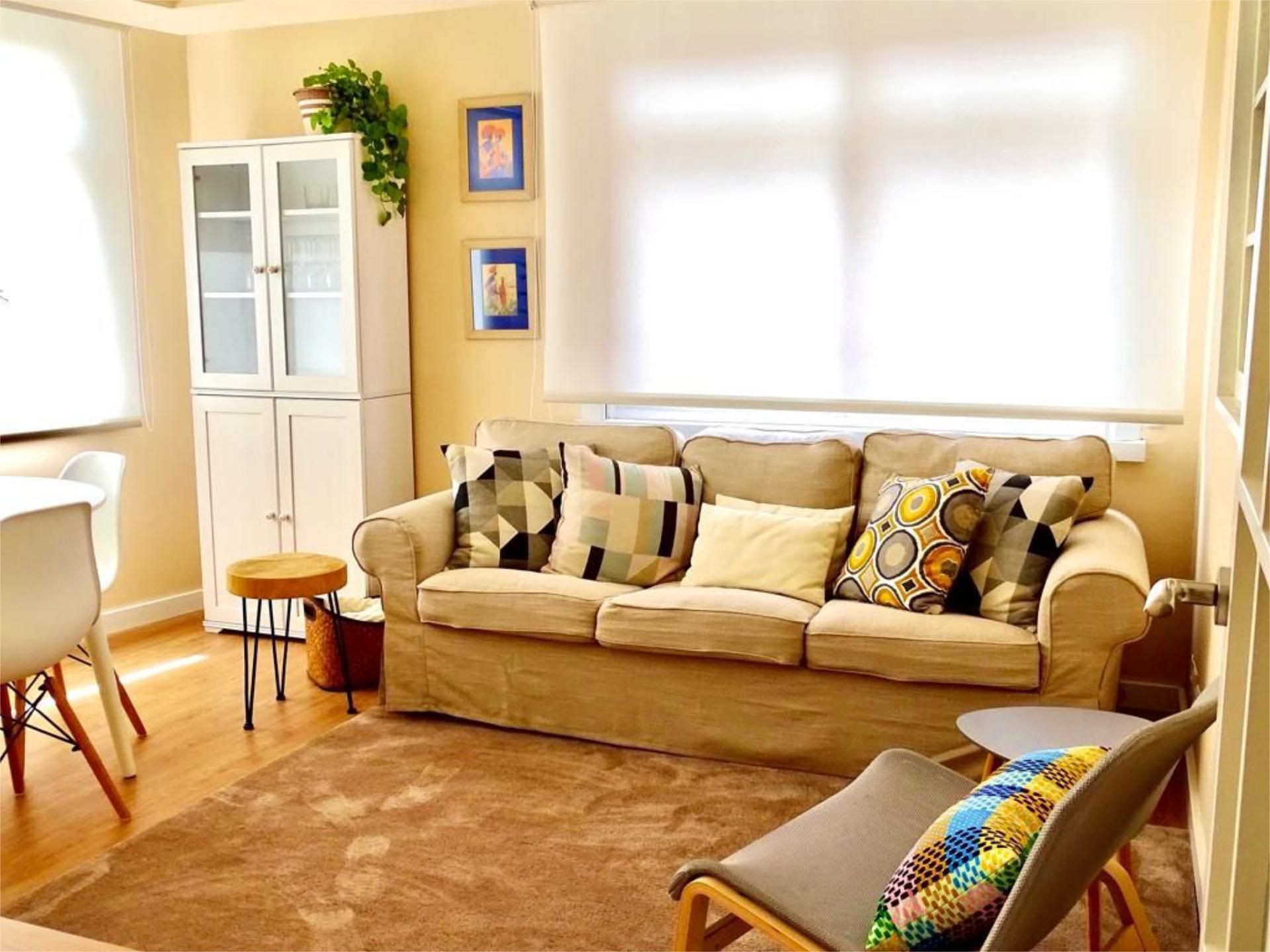 Sala de estar de Piso en venta en A Coruña Capital  con Calefacción, Amueblado y Videoportero