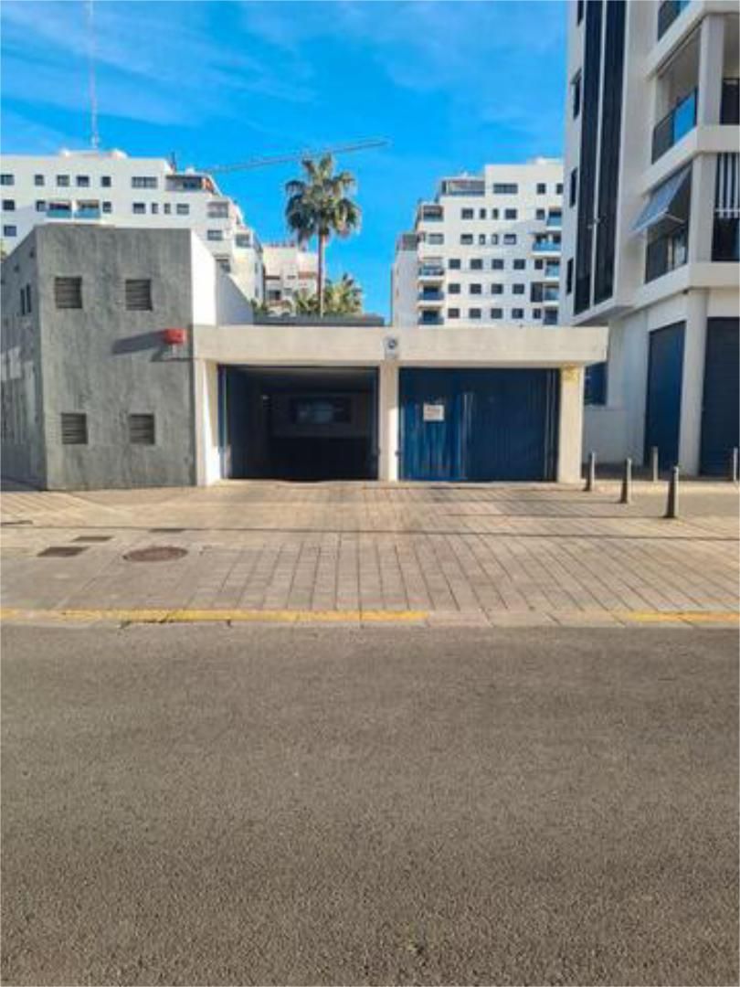 Aparcament de Garatge de lloguer en La Pobla de Farnals